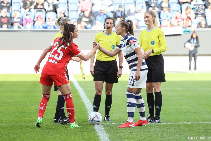 [Bild: csm_2022_10_02_MSV_Duisburg_Frauen_FC_Ba...009dc1.jpg]